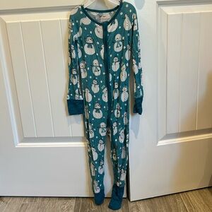 Little sleepies snowman pjs